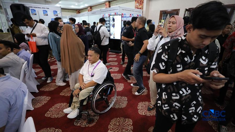 Pemerintah kembali menggelar bursa kerja Jakarta Selatan Career Fest & Bazaar 2026 untuk mempertemukan pencari kerja dengan perusahaan nan sedang membuka lowongan. Job fair secara luring digelar pada 7-8 Juli 2026 di Gedung Nyi Ageng Serang, Setiabu