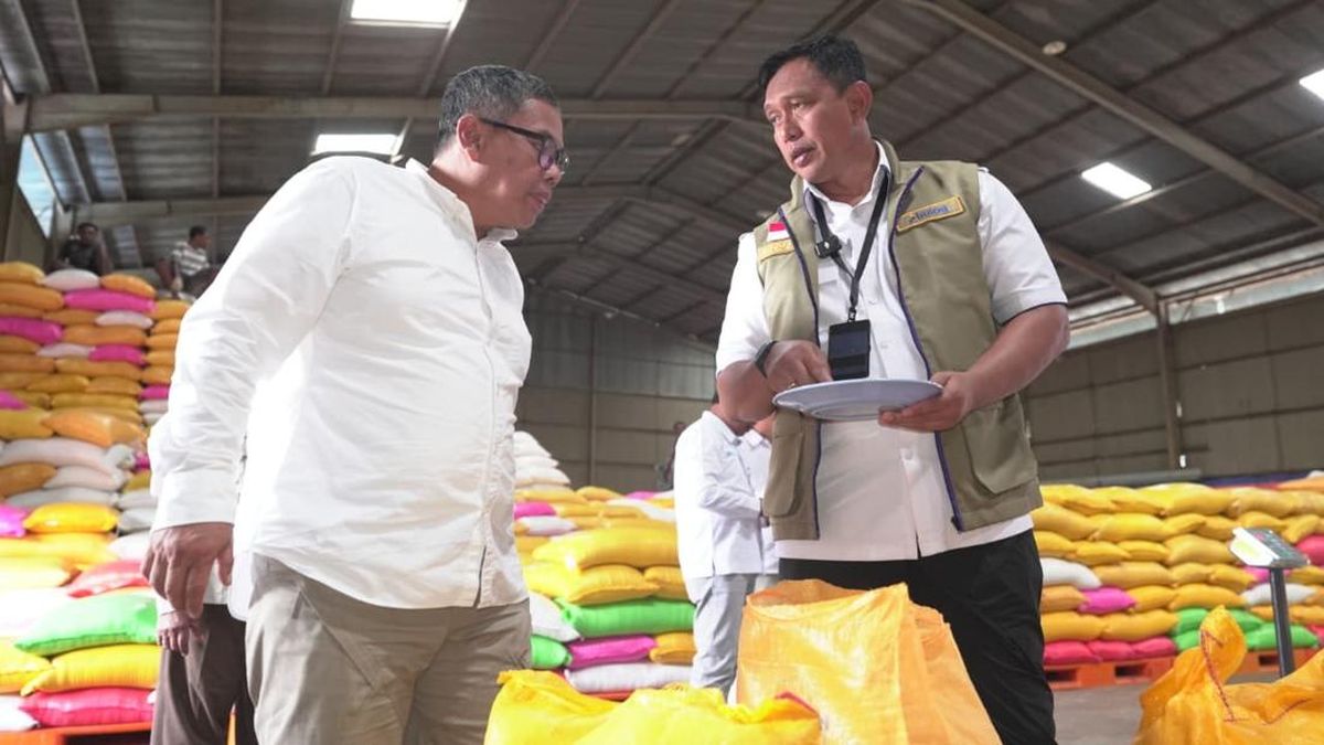 Dirut BULOG Targetkan Stok Beras di Papua Naik Tiga Kali Lipat
