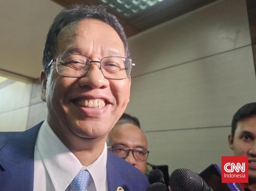 Menteri Keuangan Purbaya Yudhi Sadewa genap berusia 62 tahun pada Selasa (7/7). Momen ulang tahunnya sempat disampaikan Ketua Badan Anggaran (Banggar) DPR RI Said Abdullah saat sedang rapat bersama di Kompleks Parlemen, Senayan, Jakarta.