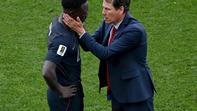 Folarin Balogun temui Rudi Garcia usai kontroversi kartu merah di Piala Dunia 2026.