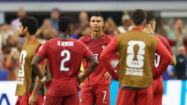 Soccer Football - FIFA World Cup 2026 - Round of 16 - Portugal v Spain - Dallas Stadium, Arlington, Texas, U.S. - July 6, 2026 Portugal's Cristiano Ronaldo looks dejected after the match as Portugal are eliminated from the World Cup REUTERS/Hannah Mc