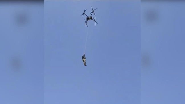Direktur PT Bina Tani Makmur Jombang, Budianto (47), meminta maaf atas unggahan video petani terbang diangkut drone yang dibuatnya.