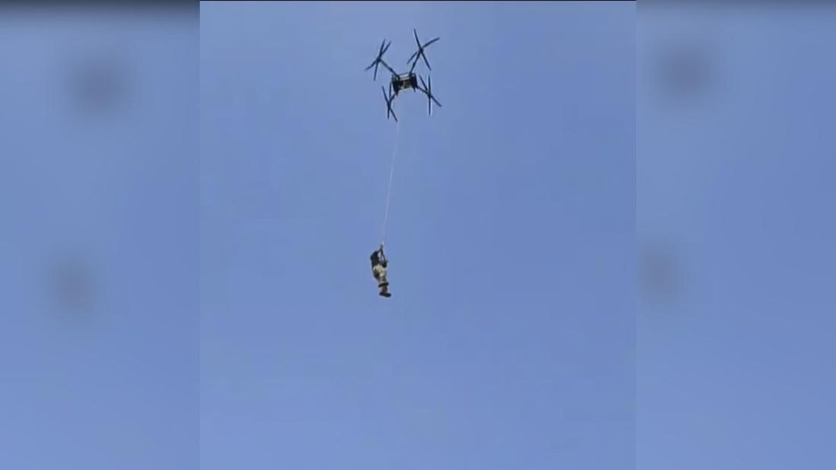 Bahayakan Nyawa, Bos Petani Terbang Pakai Drone Minta Maaf