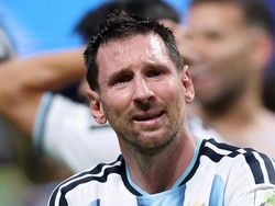 Ibrahimovic: Lihatlah, Messi Sudah Dapat Semua tapi Masih Nangis