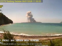 Mengapa Gunung Anak Krakatau Kembali Aktif Usai Tidur Sejak 2024?