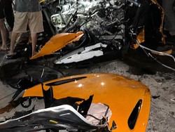 McLaren Youtuber Game Andra ST Nabrak hingga Terbelah di Sukoharjo