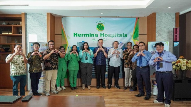 MMIX-Hermina Teken MoU — Sinergi Distribusi Alat Kesehatan di 52 RS