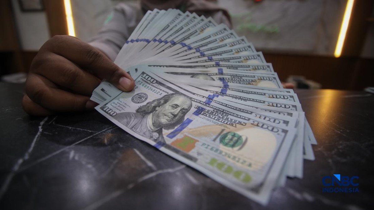 Buat Perkuat Rupiah, Ekonom Hitung RI Butuh Investasi Asing US$ 11 M 