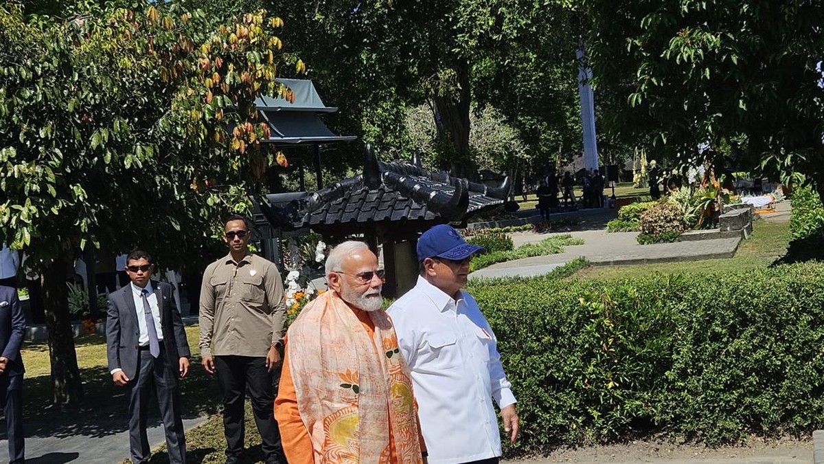 Prabowo dan Modi Kunjungi Candi Prambanan, Naik Helikopter Bareng