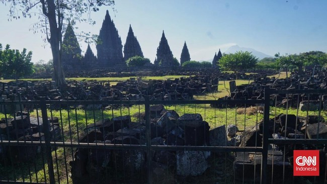 Pemerintah RI targetkan restorasi 218 perwara candi di Prambanan dalam 3-5 tahun. Proyek ini melibatkan kolaborasi dengan India untuk pengembangan pariwisata.