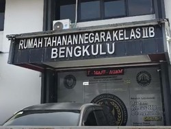 Bupati Rejang Lebong Nonaktif Ditahan di Rutan Bengkulu Usai Dilimpahkan KPK