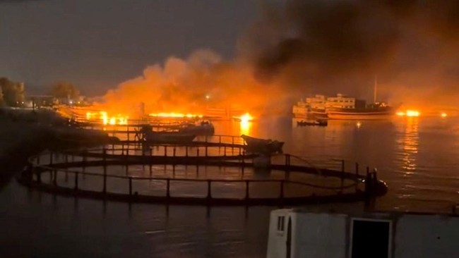 Penampakan Ledakan Dahsyat Guncang Iran saat Dibom AS, Api Berkobar