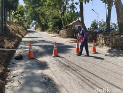 Ada Perbaikan Jalan, Jalur Lembang Via Dago Giri Ditutup