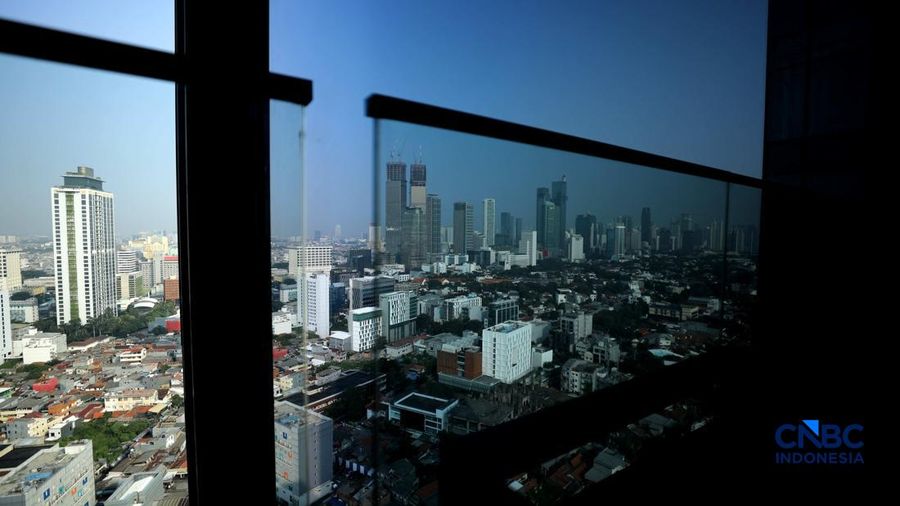 Kualitas udara Jakarta pada Kamis (9/7/2026) pagi hingga siang hari berasas info situs pemantau kualitas udara IQAir pada pukul 09.30 WIB tidak sehat bagi golongan sensitif.