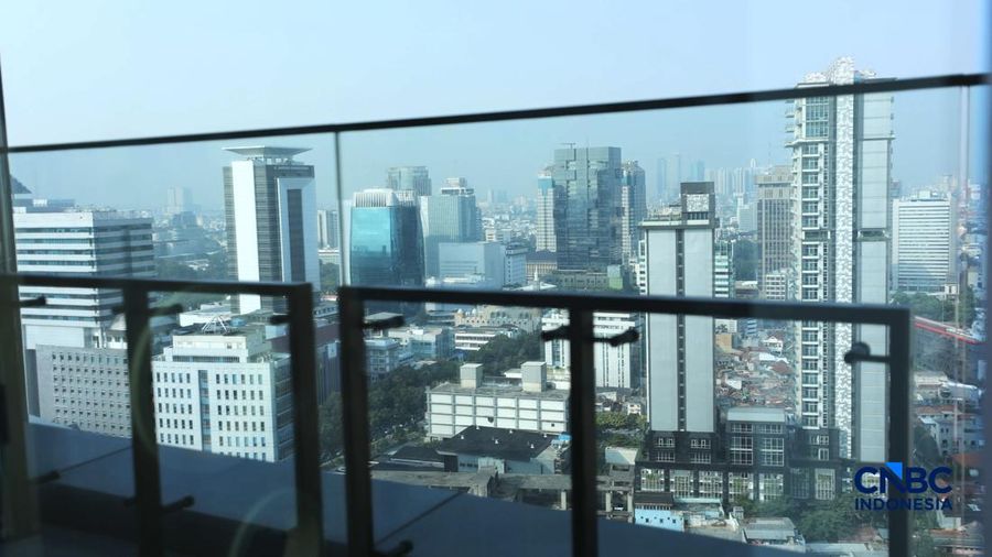 Kualitas udara Jakarta pada Kamis (9/7/2026) pagi hingga siang hari berasas info situs pemantau kualitas udara IQAir pada pukul 09.30 WIB tidak sehat bagi golongan sensitif.