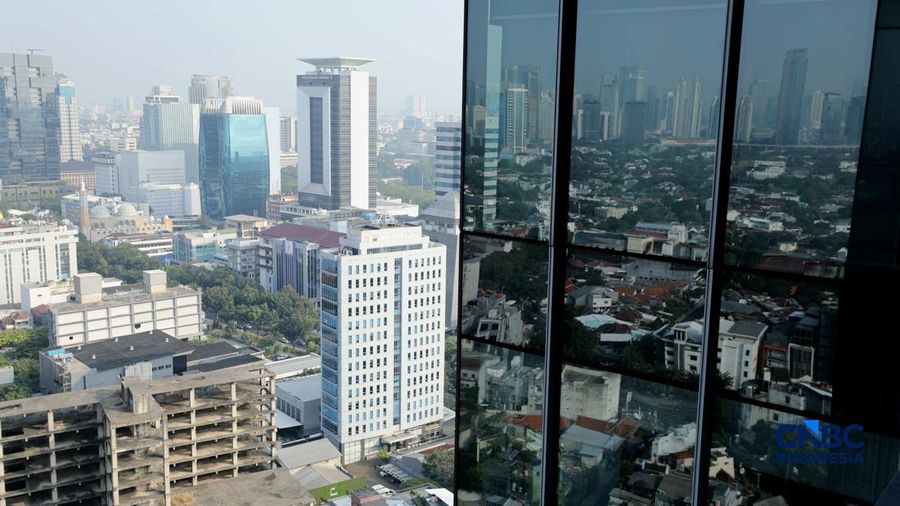 Kualitas udara Jakarta pada Kamis (9/7/2026) pagi hingga siang hari berasas info situs pemantau kualitas udara IQAir pada pukul 09.30 WIB tidak sehat bagi golongan sensitif.