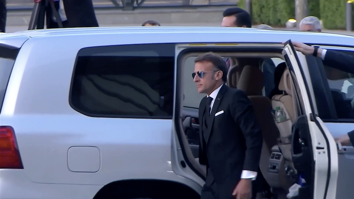 Presiden Macron Ambil Langkah Bersejarah, Gertak Trump-Gandeng Kanada