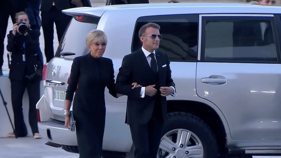 Para pemimpin negara personil NATO tiba di Ankara, Turki, pada Selasa (7/7), untuk menghadiri jamuan makan malam pembuka Konferensi Tingkat Tinggi (KTT) NATO nan diselenggarakan Presiden Turki Recep Tayyip Erdoğan di kompleks kepresidenan.