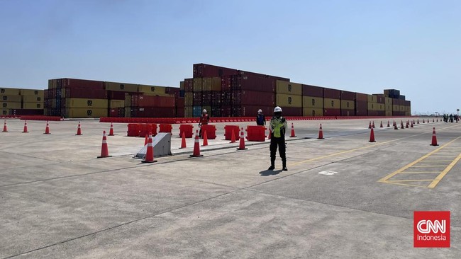 PT Pelabuhan Patimban Indonesia (PPI) menargetkan pembukaan rute pelayaran langsung (direct call) untuk ekspor menuju Eropa dan Amerika Serikat (AS).

CEO PT PPI Fuad Rizal menyampaikan pihaknya bersama Patimban Global Gateway Terminal (PGT) sebaga