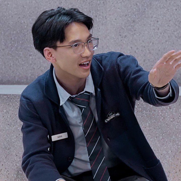 <p>Azka muncul di episode 2 Clash of Champions Season 3 sebagai peserta dari kampus luar negeri. Melalui unggahan di Instagram, Azka memperkenalkan dirinya sebagai mahasiswa jurusan Engineering Science di Oxford. "Hello! Aku Azka, mahasiswa Engineering Science di University of Oxford. Biasanya lawan2 aku dari UK&hellip; sekarang giliran aku ngelawan yang paling jago dari Indonesia di Clash of Champions S3!" tulisnya. (Foto: Instagram @brother_azka)</p>