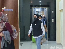 Bupati Sukoharjo Etik Suryani Dikabarkan Ditangkap KPK