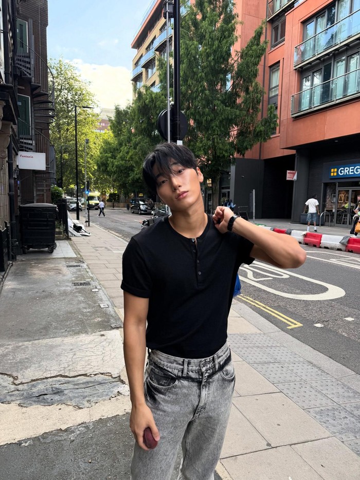 Memiliki berbagai pesona, San ATEEZ sering mencuri atensi publik berkat penampilannya di atas panggung serta pesonanya yang memancarkan aura 'Boyfriend Material', Beauties./ Foto: instagram.com/choi3san