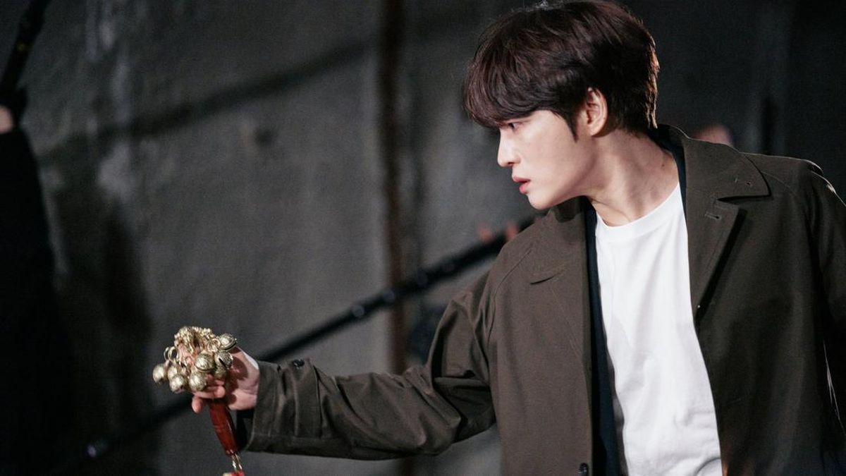 Sinopsis The Shrine, Aksi Kim Jae-joong Jadi Dukun