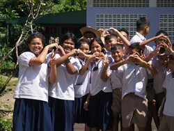 37 Yel-yel MPLS Singkat yang Kreatif dan Penuh Semangat untuk Siswa Baru