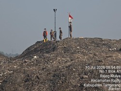 BNPB Ungkap Kendala Pemadaman Kebakaran TPA Jatiwaringin hingga 10 Hari