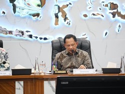 Mendagri Minta Pemda Kebut Program BSPS demi Capai Target 400 Ribu Rumah