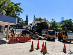 Perpustakaan Gasibu Dibongkar Imbas Penataan Gedung Sate
