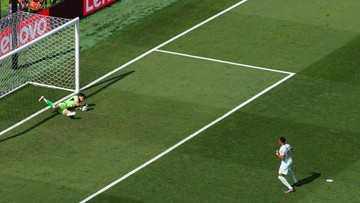 Sorotan Dunia Olahraga CNN Sport : Babak I: Mbappe Gagal Cetak Gol Penalti, Prancis vs Maroko Imbang
