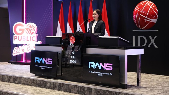 PT RANS Entertainment Indonesia Tbk (RANS) resmi melangsungkan pencatatan perdana saham atau Initial Public Offering (IPO) di pasar modal Indonesia untuk menghimpun dana senilai Rp429,25 miliar. Nagita Slavina Saat Konferensi Pers