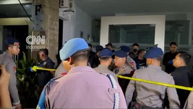 Situasi saat Polisi Kembali Geledah Ruko di Cipete terkait Kasus Korupsi