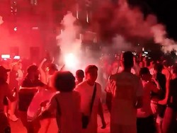 Suar dan Kembang Api Warnai Pesta Prancis Lolos Semifinal Piala Dunia 2026