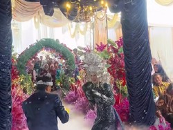 Viral Acara Pernikahan Tak Biasa, Pengantin Justru Adu Jotos di Panggung