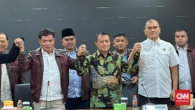 Korps Pemberantasan Tindak Pidana Korupsi Polri menyerahkan tiga kasus korupsi, termasuk ASABRI dan Krakatau Steel, kepada Kejaksaan Agung untuk percepatan penanganan.