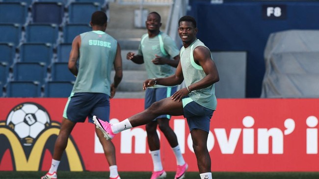 Soccer Football - FIFA World Cup 2026 - Switzerland Training - Sporting KC Stadium, Kansas City, Missouri, U.S. - July 10, 2026 Switzerland's Breel Embolo during training REUTERS/Amanda Perobelli