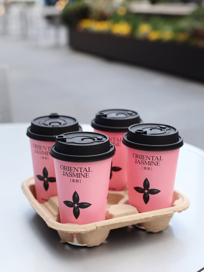 Pengadilan China menyatakan logo Molly Tea melanggar tujuh merek dagang Louis Vuitton. Perusahaan diwajibkan menghentikan penggunaan logo, membayar ganti rugi, dan menyampaikan permintaan maaf./ Foto: instagram.com/mollytea_chicago