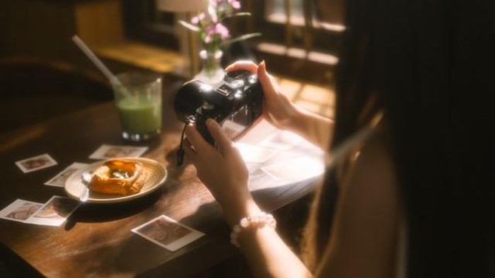 5 Platform Jual Foto Online yang Bisa Memberikan Penghasilan Tambahan