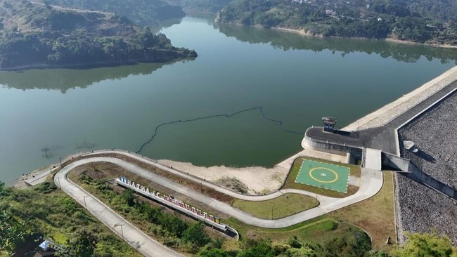 Prabowo Resmikan 5 Bendungan Baru Penopang Swasembada Pangan RI