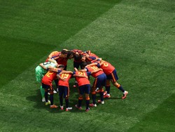 Soccer Football - FIFA World Cup 2026 - Quarter Final - Spain v Belgium - Los Angeles Stadium, Inglewood, California, U.S. - July 10, 2026 Spain players huddle before the match REUTERS/Carlos Barria