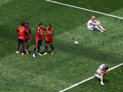 Soccer Football - FIFA World Cup 2026 - Quarter Final - Spain v Belgium - Los Angeles Stadium, Inglewood, California, U.S. - July 10, 2026 Spain's Lamine Yamal, Pedro Porro, Nico Williams and Ferran Torres celebrate after the match REUTERS/Carlos Bar