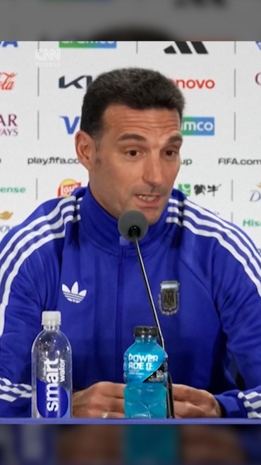 Pelatih Argentina soal Messi: Selama Dia Mau, Dia Tetap yang Terbaik