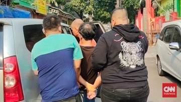 Polisi Tangerang Tangkap Pria Viral Pelaku Penusukan <i>Random</i>