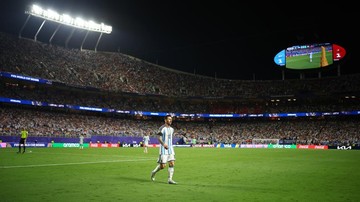 Berita Panas dari Dunia Sport CNN : Tiket Final Piala Dunia Spanyol vs Argentina Pecah Rekor: Tembus Rp1 M