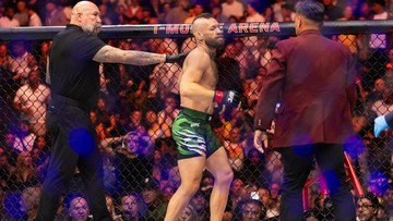 Sorotan Dunia Olahraga CNN Sport : McGregor setelah Kalah TKO dari Holloway: Seperti Neraka