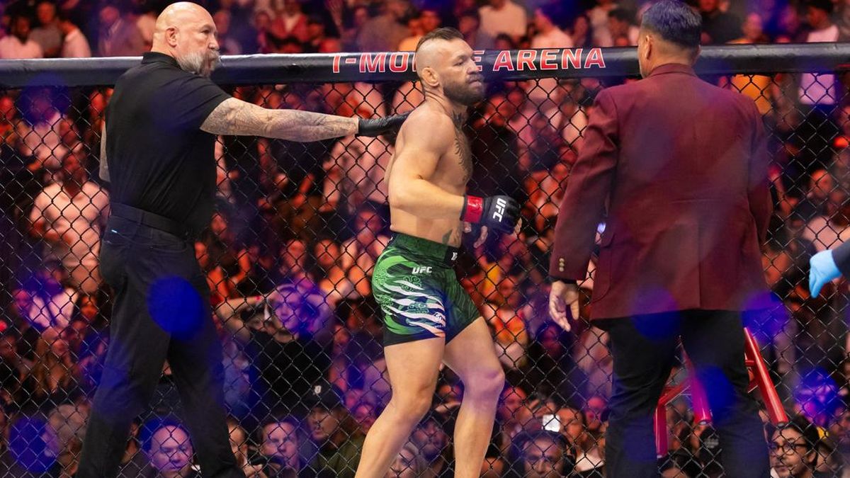 McGregor setelah Kalah TKO dari Holloway: Seperti Neraka