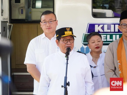 Pemerintah Provinsi (Pemprov) DKI Jakarta menyiapkan lima unit Mobil Klinik Hewan Keliling yang beroperasi di lima wilayah kota administrasi untuk memudahkan masyarakat memperoleh layanan kesehatan hewan.