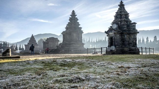 7 Destinasi Sejuk di RI untuk Liburan Ketika Jakarta Panas Menyengat